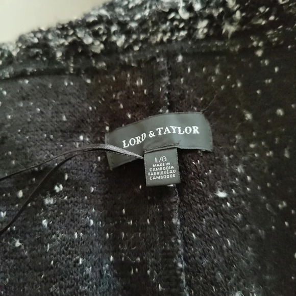 Lord & Taylor Duster Knit Sweater / Boucle / B&W / Size Large - Picture 5 of 5